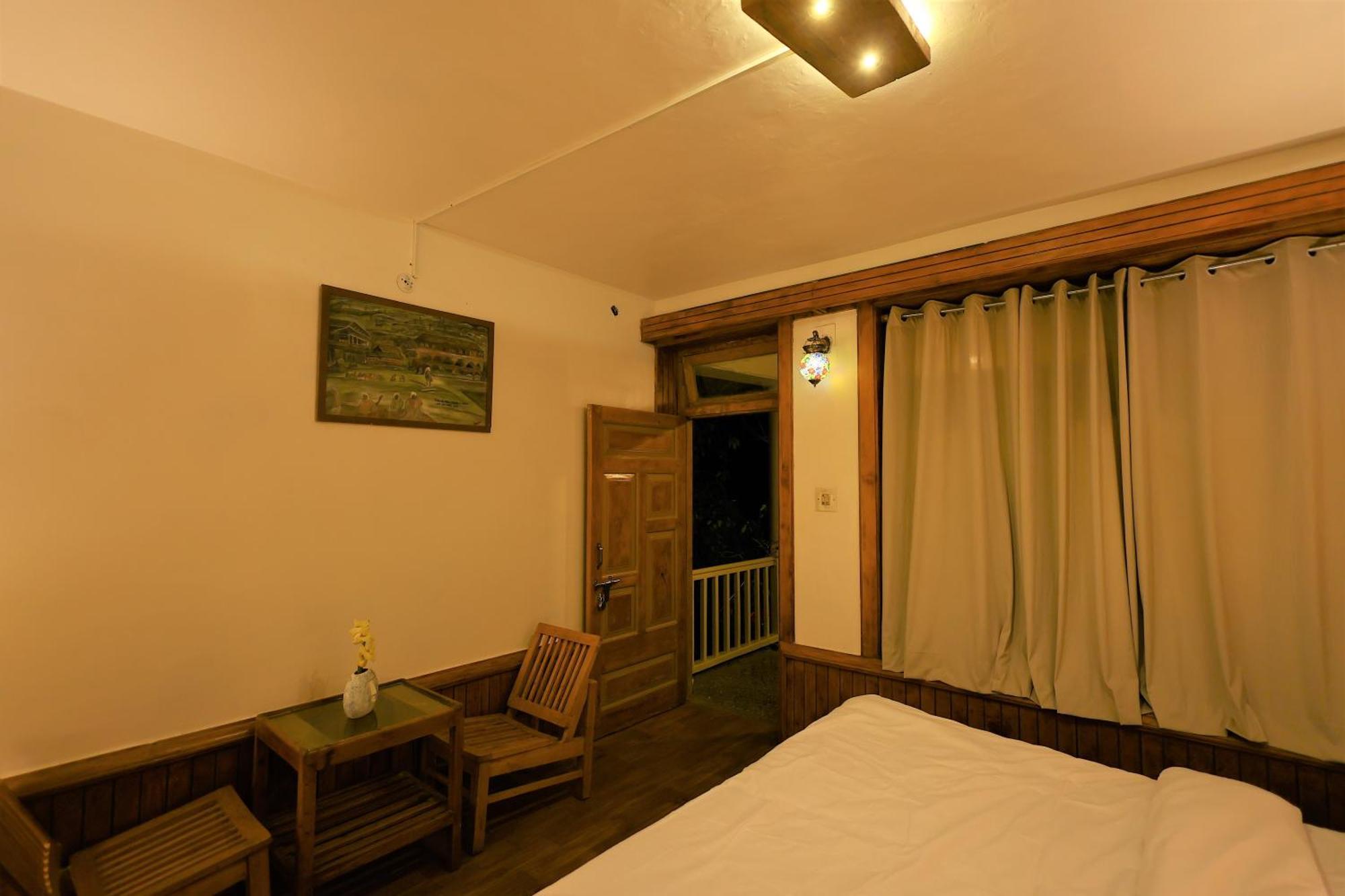 Beholden Stay And Cafe - A Luxury Boutique Hotel In Manali Manāli Kültér fotó